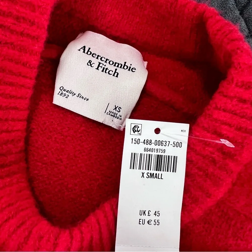 Abercrombie & Fitch The A&F Madeline Crew Sweater Women's XS Red Oversized